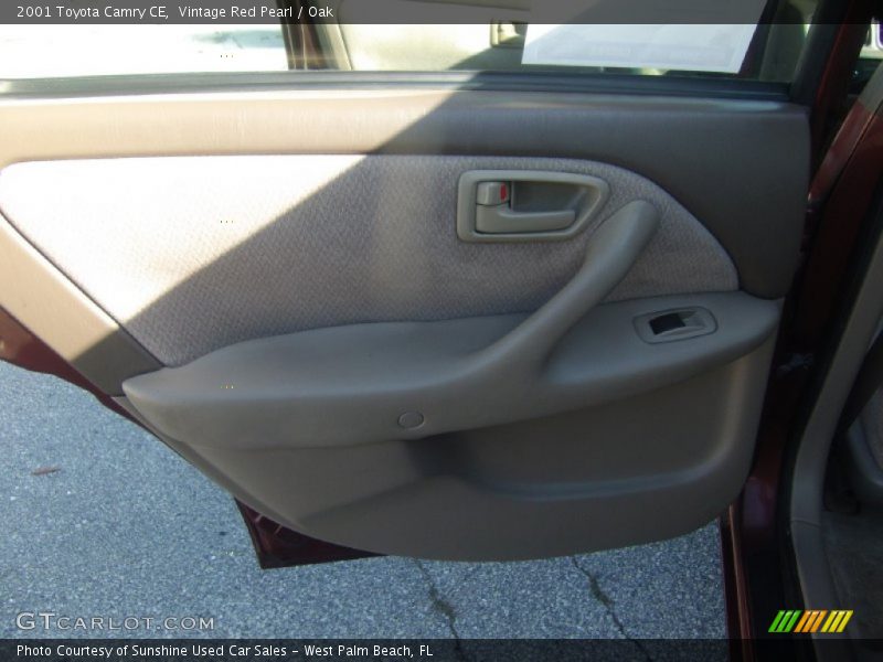 Vintage Red Pearl / Oak 2001 Toyota Camry CE