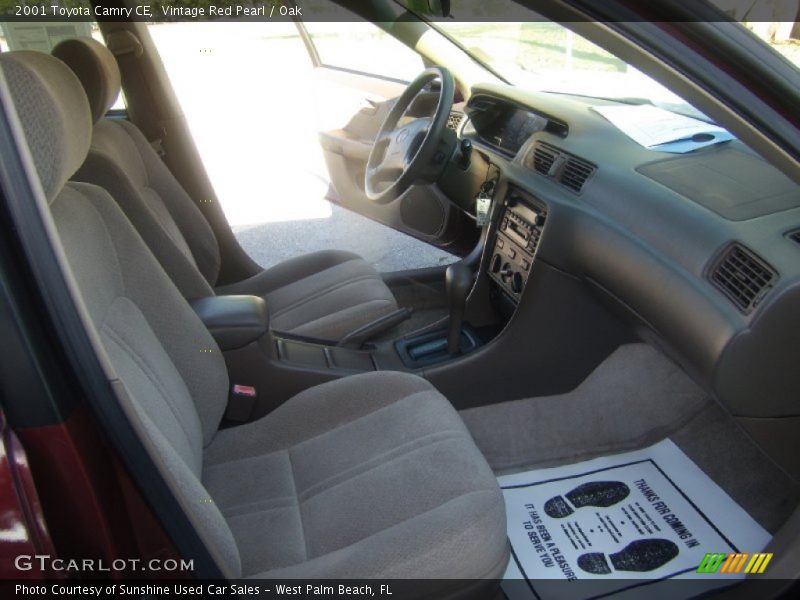 Vintage Red Pearl / Oak 2001 Toyota Camry CE