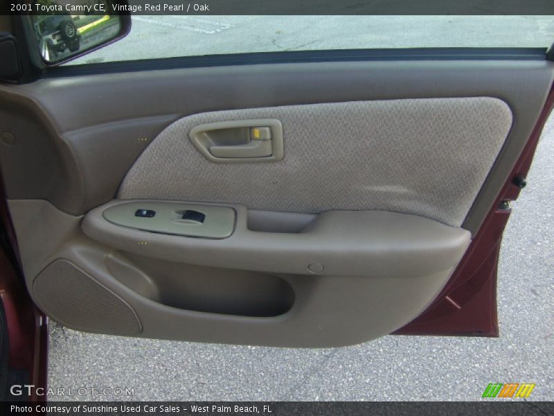 Vintage Red Pearl / Oak 2001 Toyota Camry CE