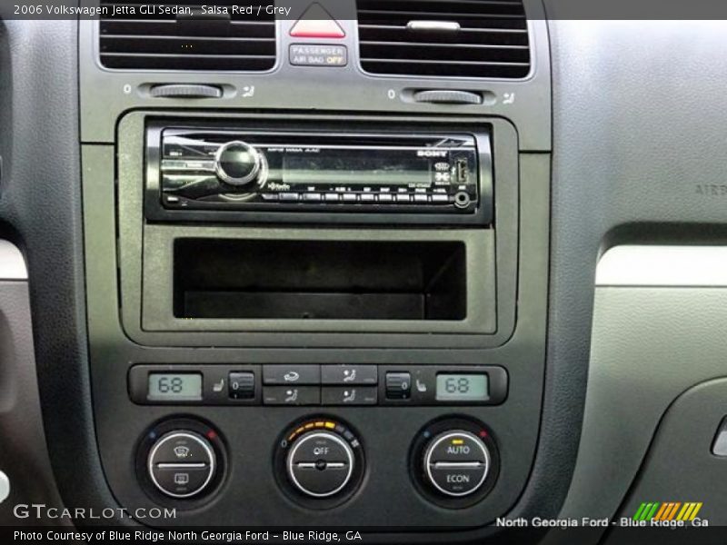 Salsa Red / Grey 2006 Volkswagen Jetta GLI Sedan