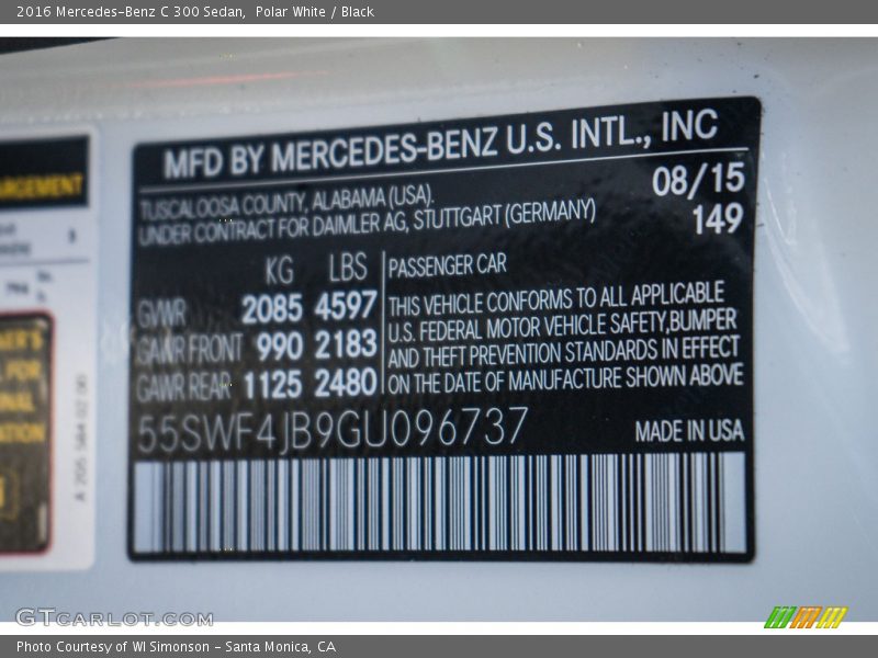 Polar White / Black 2016 Mercedes-Benz C 300 Sedan
