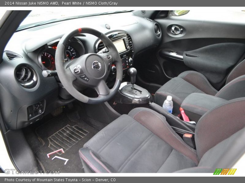Pearl White / NISMO Cloth/Gray 2014 Nissan Juke NISMO AWD