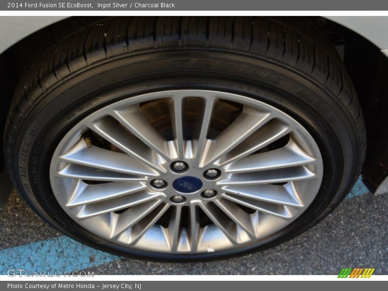 Ingot Silver / Charcoal Black 2014 Ford Fusion SE EcoBoost