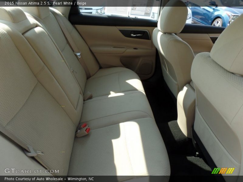 Pearl White / Beige 2015 Nissan Altima 2.5 S