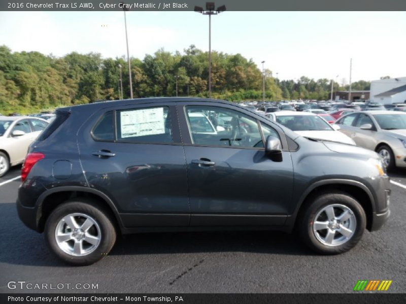 Cyber Gray Metallic / Jet Black 2016 Chevrolet Trax LS AWD