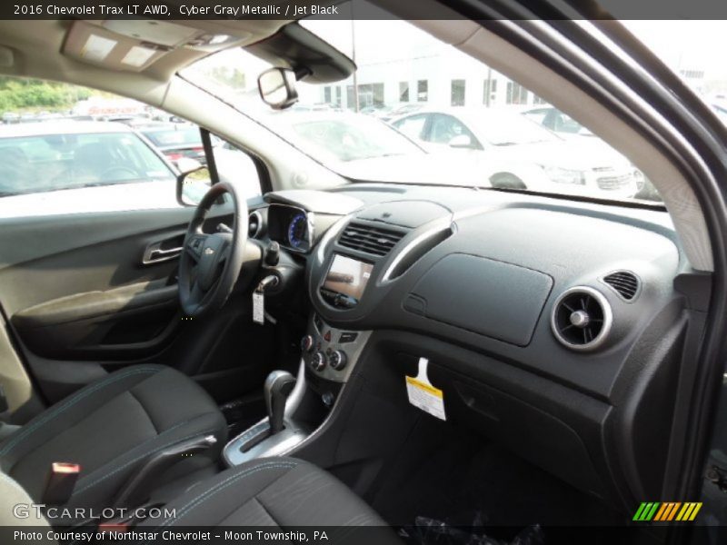 Cyber Gray Metallic / Jet Black 2016 Chevrolet Trax LT AWD