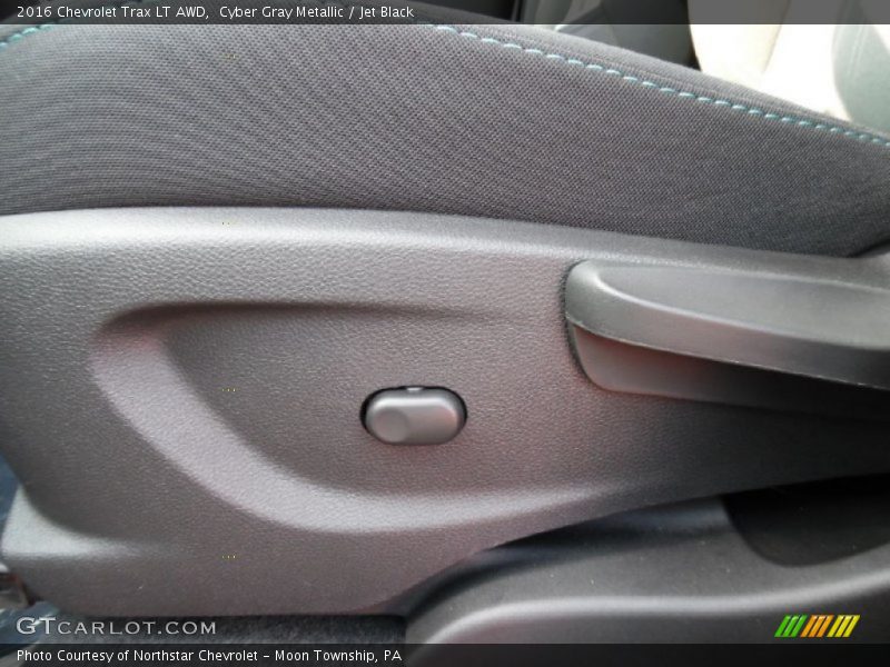 Cyber Gray Metallic / Jet Black 2016 Chevrolet Trax LT AWD