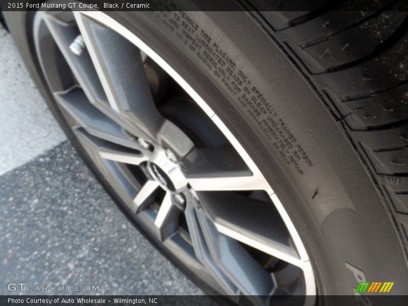 Black / Ceramic 2015 Ford Mustang GT Coupe