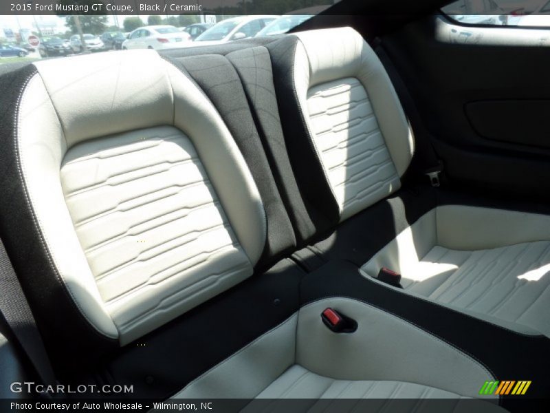 Black / Ceramic 2015 Ford Mustang GT Coupe