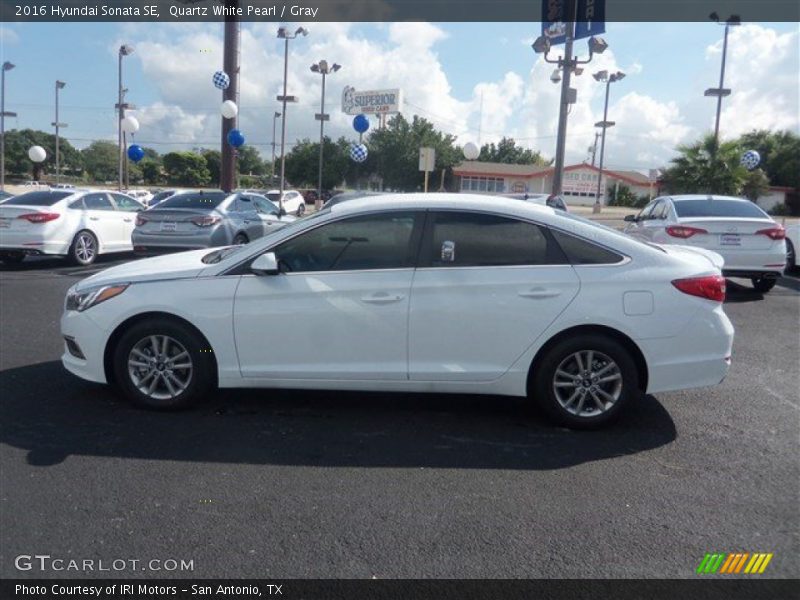 Quartz White Pearl / Gray 2016 Hyundai Sonata SE