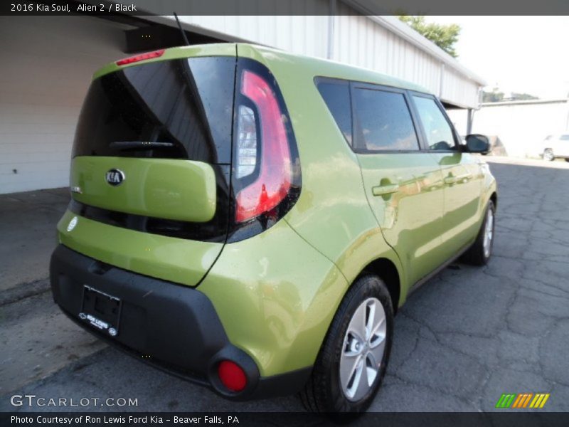Alien 2 / Black 2016 Kia Soul