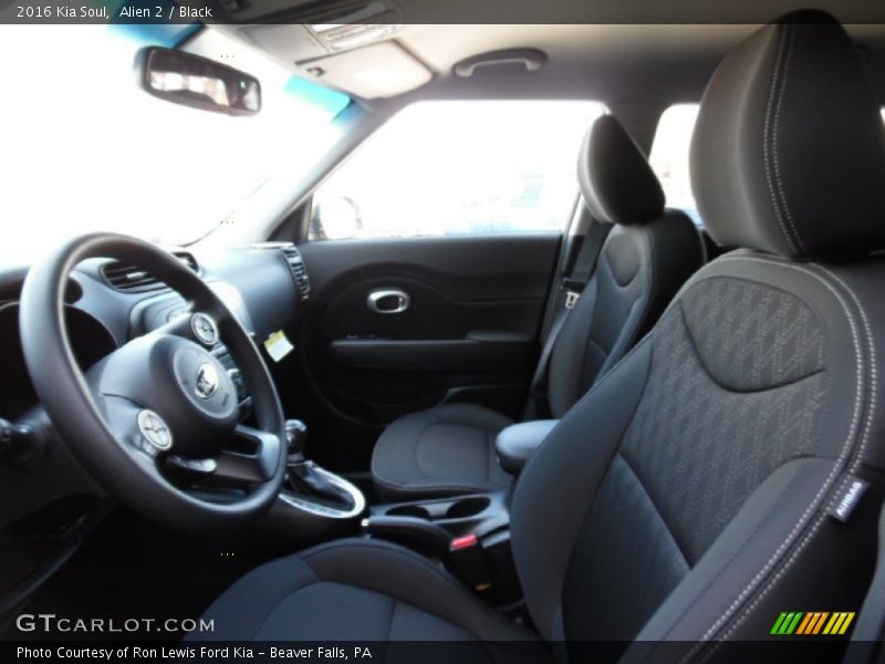 Front Seat of 2016 Soul 