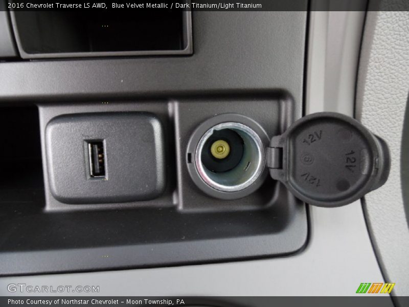 Blue Velvet Metallic / Dark Titanium/Light Titanium 2016 Chevrolet Traverse LS AWD