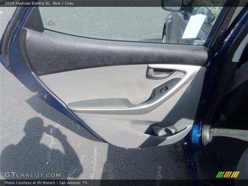 Blue / Gray 2016 Hyundai Elantra SE