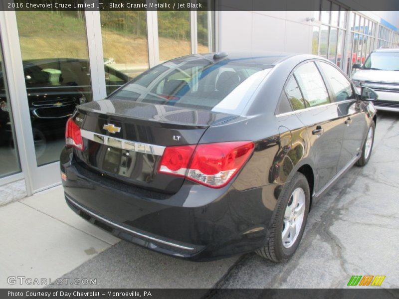 Black Granite Metallic / Jet Black 2016 Chevrolet Cruze Limited LT