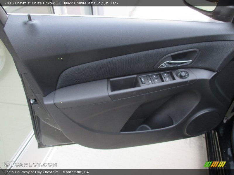 Black Granite Metallic / Jet Black 2016 Chevrolet Cruze Limited LT