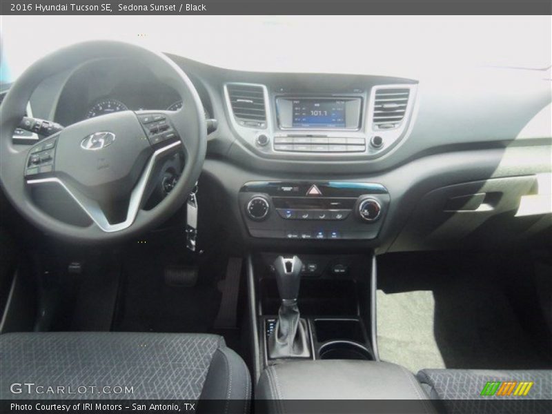 Sedona Sunset / Black 2016 Hyundai Tucson SE