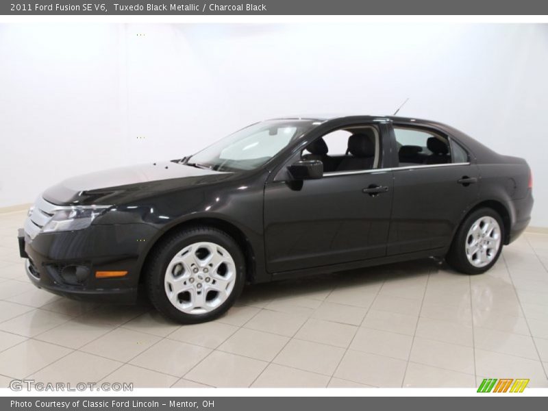 Tuxedo Black Metallic / Charcoal Black 2011 Ford Fusion SE V6