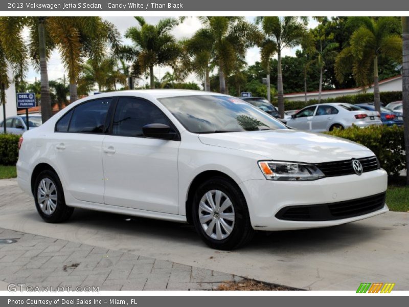 Candy White / Titan Black 2013 Volkswagen Jetta S Sedan