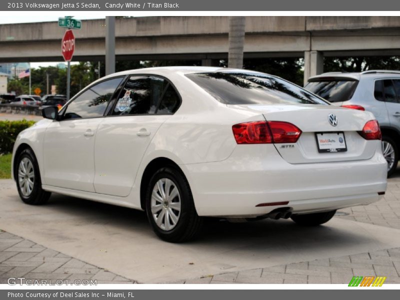Candy White / Titan Black 2013 Volkswagen Jetta S Sedan
