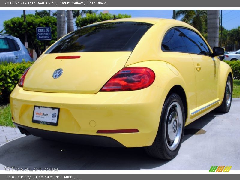 Saturn Yellow / Titan Black 2012 Volkswagen Beetle 2.5L