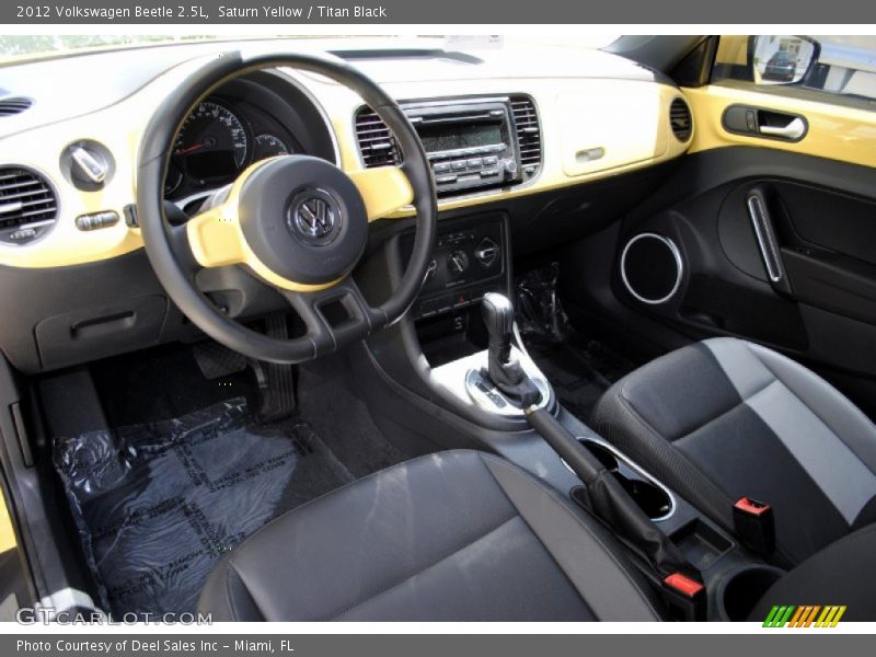 Saturn Yellow / Titan Black 2012 Volkswagen Beetle 2.5L