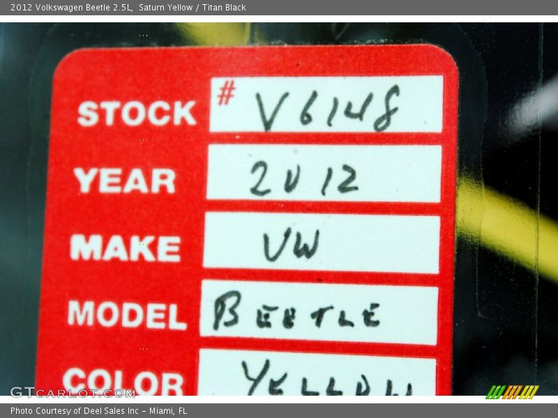 Saturn Yellow / Titan Black 2012 Volkswagen Beetle 2.5L