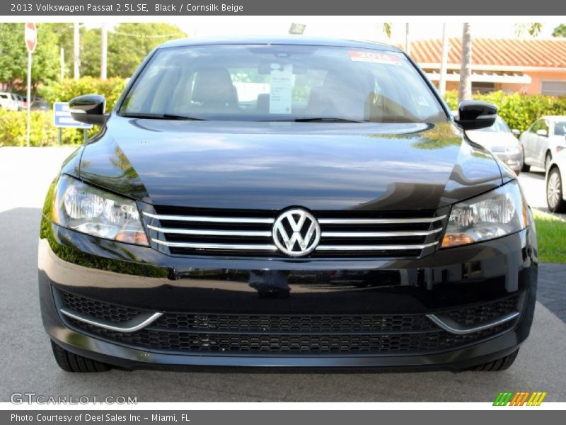 Black / Cornsilk Beige 2013 Volkswagen Passat 2.5L SE