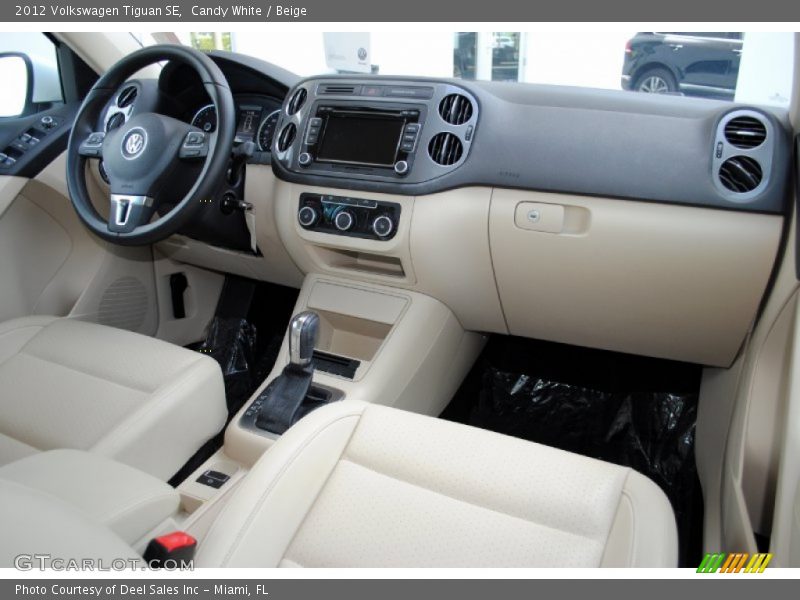 Candy White / Beige 2012 Volkswagen Tiguan SE