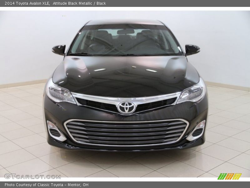 Attitude Black Metallic / Black 2014 Toyota Avalon XLE