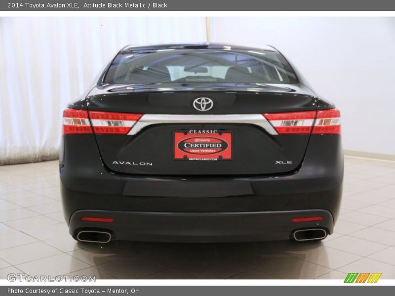 Attitude Black Metallic / Black 2014 Toyota Avalon XLE