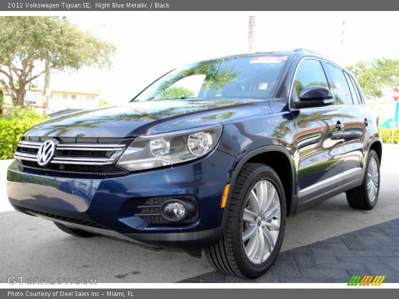 Night Blue Metallic / Black 2012 Volkswagen Tiguan SE
