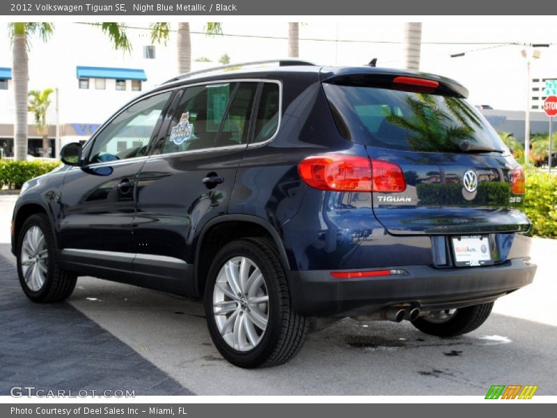Night Blue Metallic / Black 2012 Volkswagen Tiguan SE
