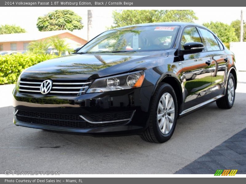 Black / Cornsilk Beige 2014 Volkswagen Passat 1.8T Wolfsburg Edition