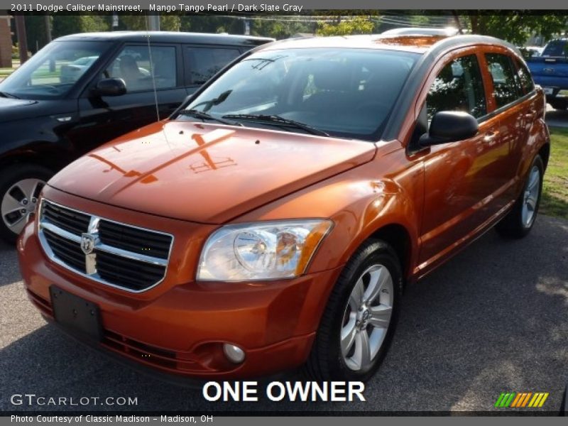 Mango Tango Pearl / Dark Slate Gray 2011 Dodge Caliber Mainstreet