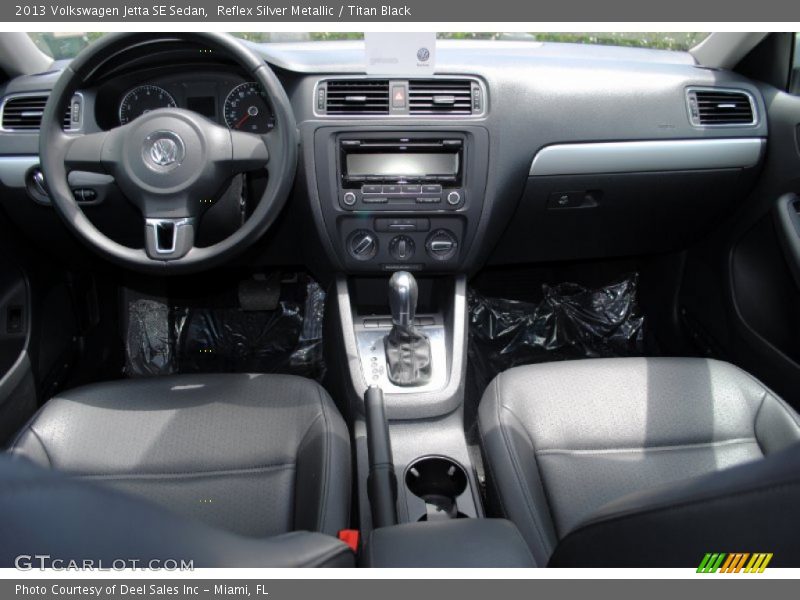  2013 Jetta SE Sedan Titan Black Interior