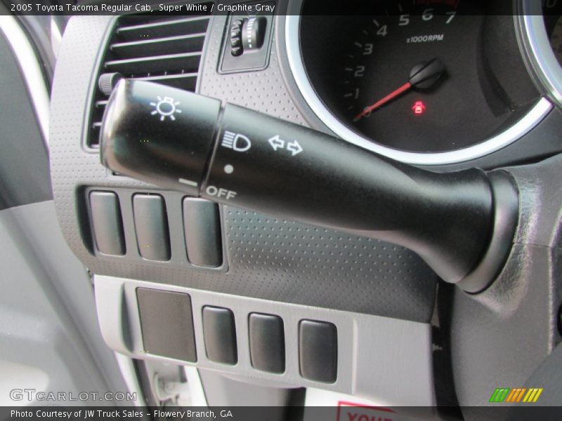 Super White / Graphite Gray 2005 Toyota Tacoma Regular Cab