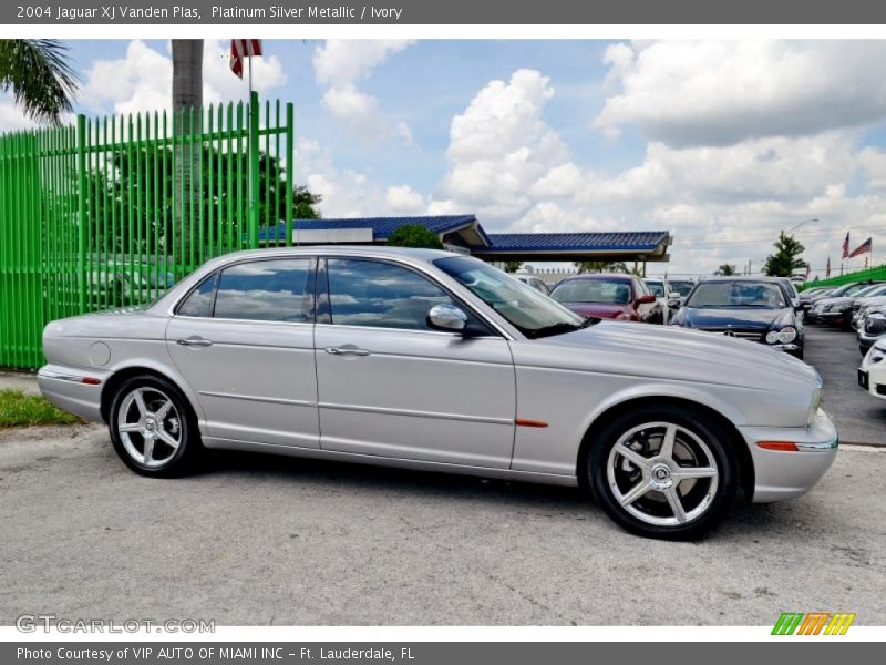 Platinum Silver Metallic / Ivory 2004 Jaguar XJ Vanden Plas