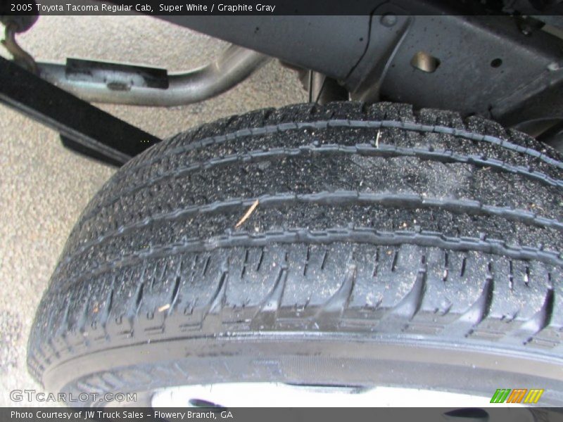 Super White / Graphite Gray 2005 Toyota Tacoma Regular Cab