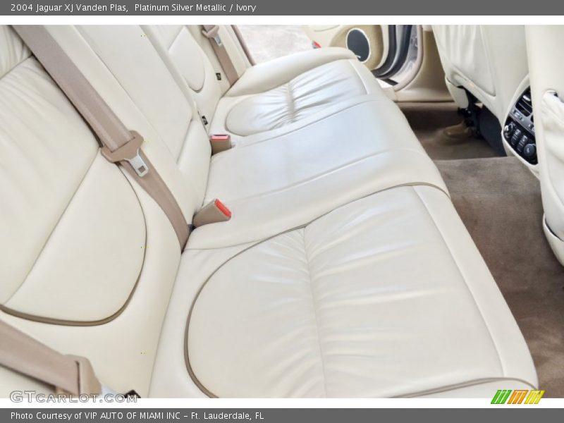 Platinum Silver Metallic / Ivory 2004 Jaguar XJ Vanden Plas