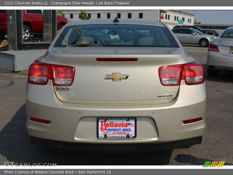 Champagne Silver Metallic / Jet Black/Titanium 2013 Chevrolet Malibu LS