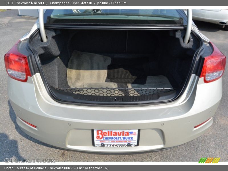 Champagne Silver Metallic / Jet Black/Titanium 2013 Chevrolet Malibu LS