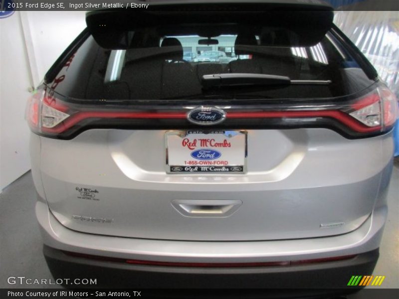 Ingot Silver Metallic / Ebony 2015 Ford Edge SE