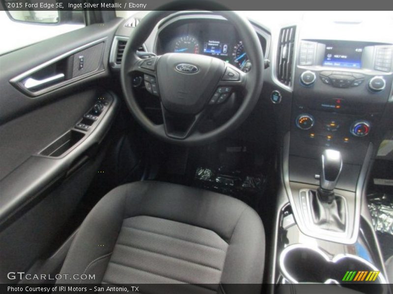 Ingot Silver Metallic / Ebony 2015 Ford Edge SE