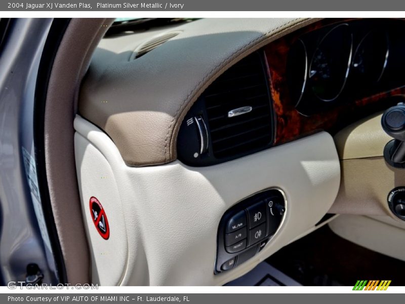 Platinum Silver Metallic / Ivory 2004 Jaguar XJ Vanden Plas
