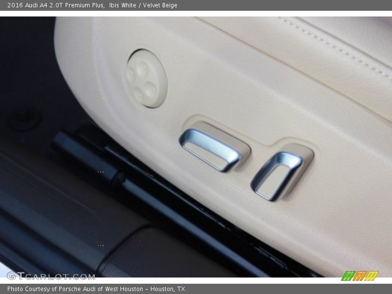 Ibis White / Velvet Beige 2016 Audi A4 2.0T Premium Plus