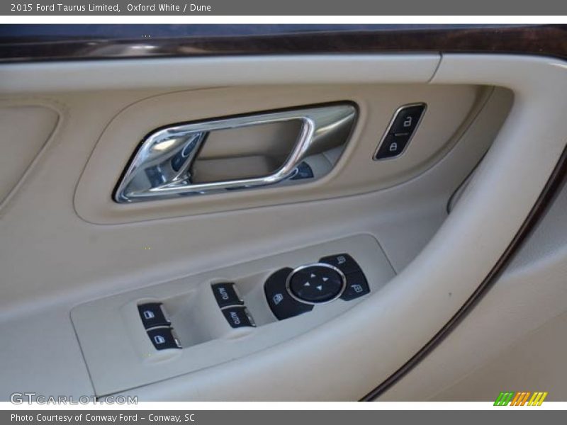 Oxford White / Dune 2015 Ford Taurus Limited
