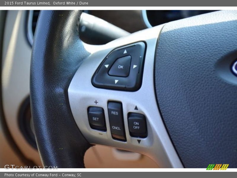 Oxford White / Dune 2015 Ford Taurus Limited