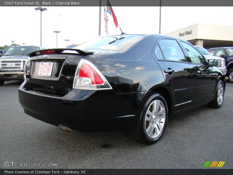 Black / Charcoal Black 2007 Ford Fusion SE