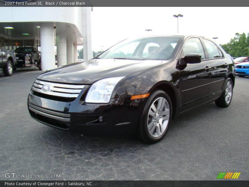 Black / Charcoal Black 2007 Ford Fusion SE